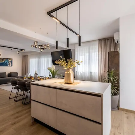 Luxury With A Swimming Pool - 25085 Vila Vodice