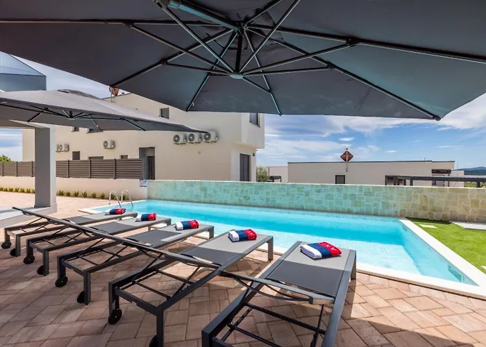 Luxury With A Swimming Pool - 25085 * Vodice