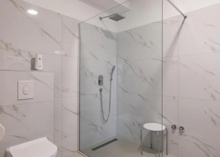 别墅 Luxury With A Swimming Pool - 25085 沃迪切